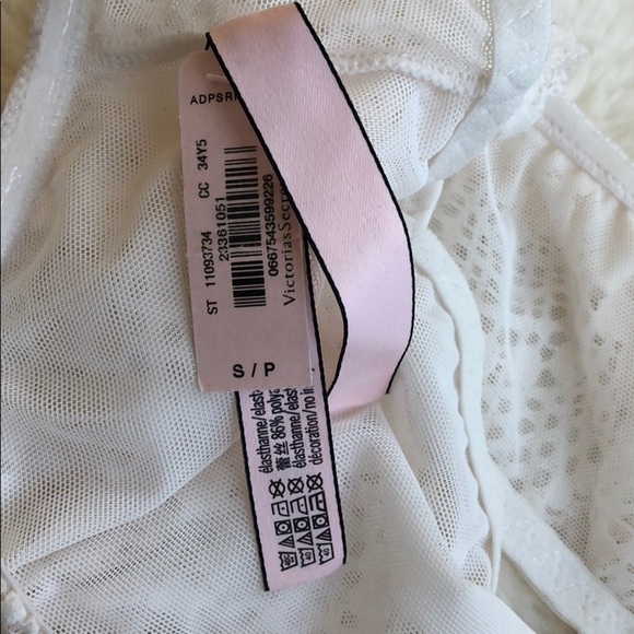 Victorias Secret Flounce Bandeau Bralette - NWT - Picture 4 of 5